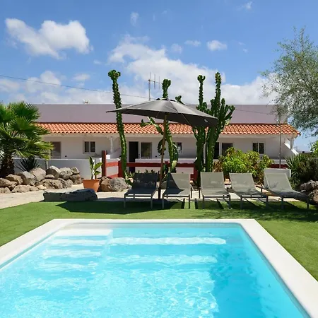 7 Moons B Peace And Pool *