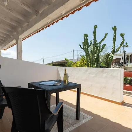 7 Moons B Peace And Pool Holiday home *